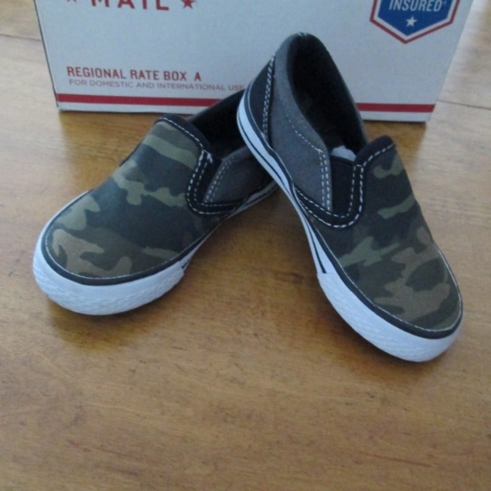 💥SALE💥Boys Slip-on Camo Shoes